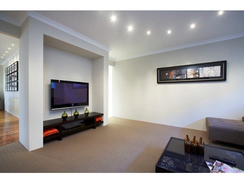 16 Jindalee Boulevard, Jindalee WA 6036