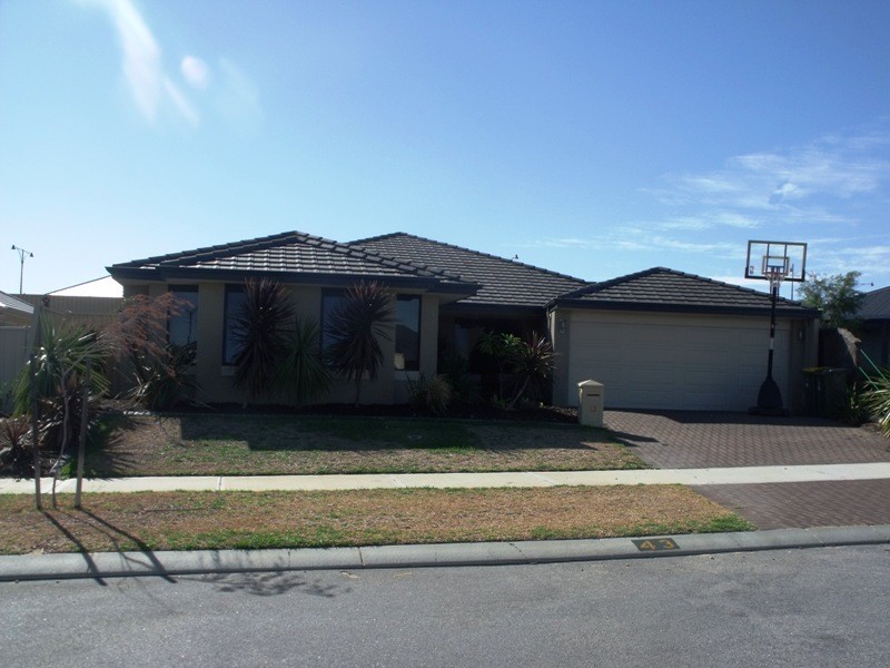 43 Dirleton Loop, Butler WA 6036