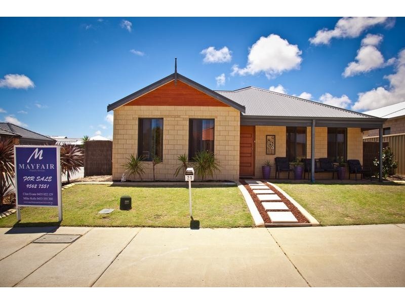 21 Bramshott Approach, Butler WA 6036