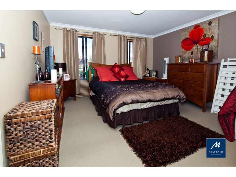 21 Bramshott Approach, Butler WA 6036
