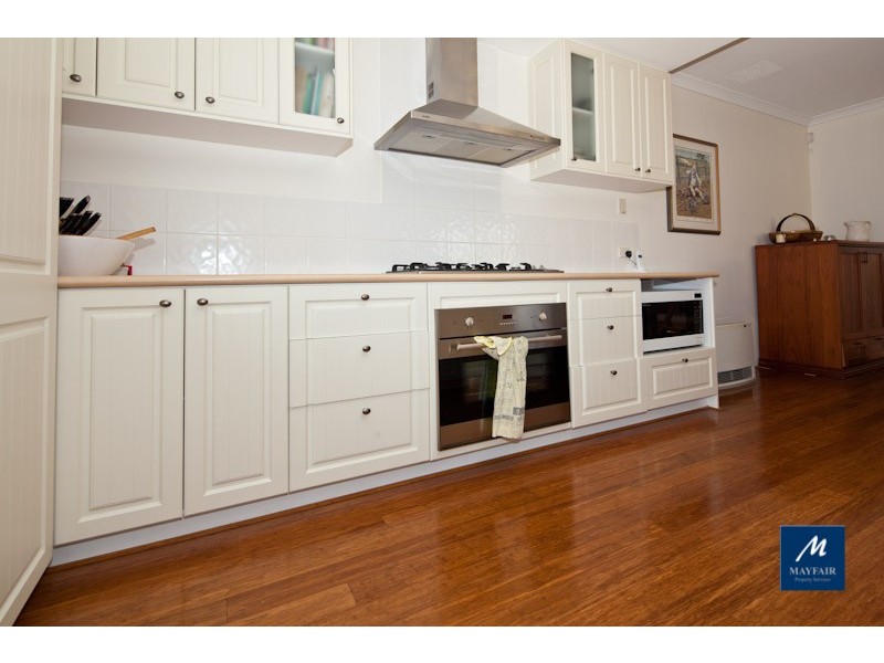 5 Polo Way, Butler WA 6036