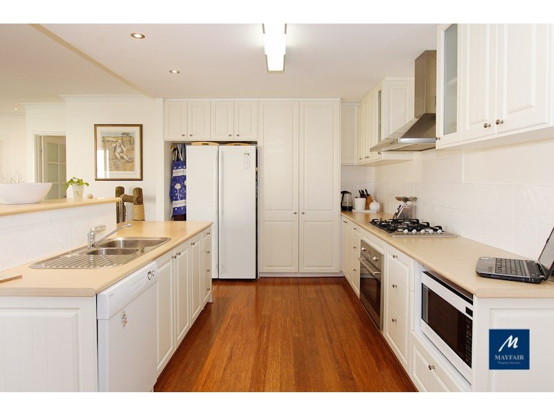 5 Polo Way, Butler WA 6036