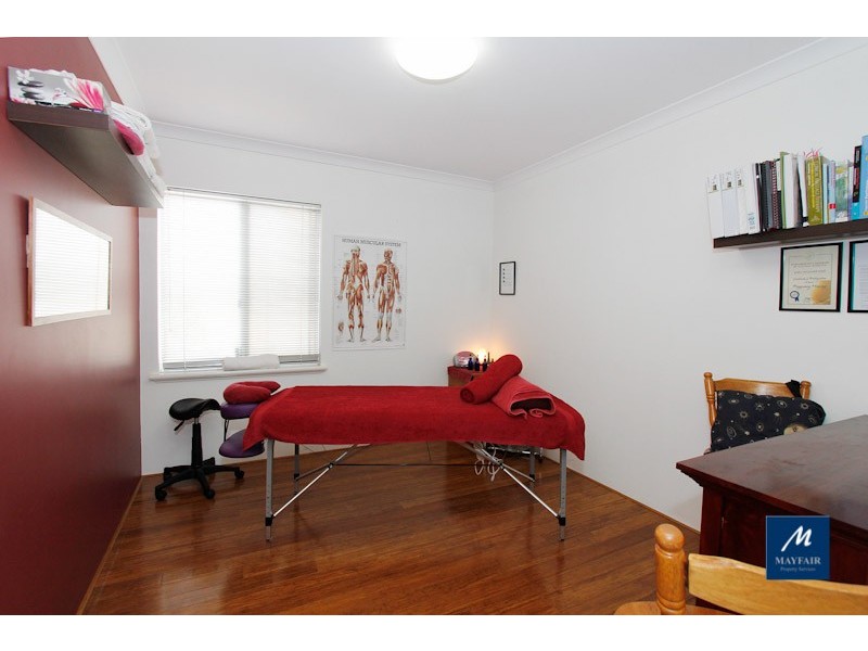 5 Polo Way, Butler WA 6036