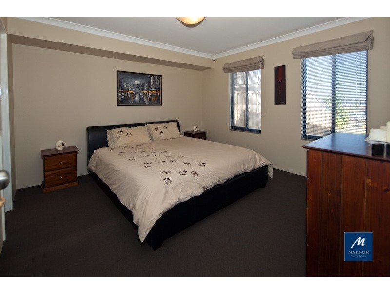 10 Dirleton Loop, Butler WA 6036