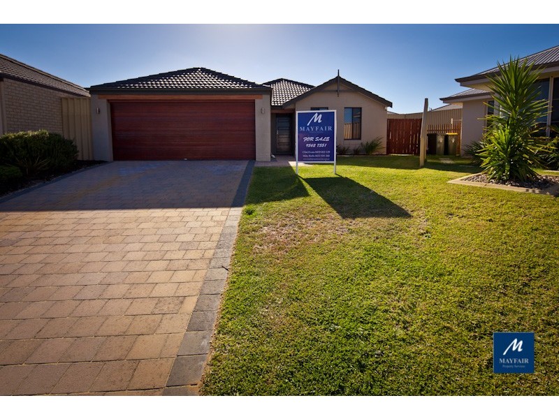 10 Dirleton Loop, Butler WA 6036