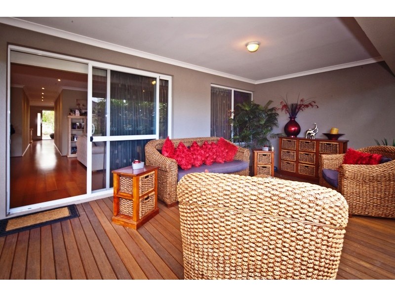 19 Jindalee Boulevard, Jindalee WA 6036