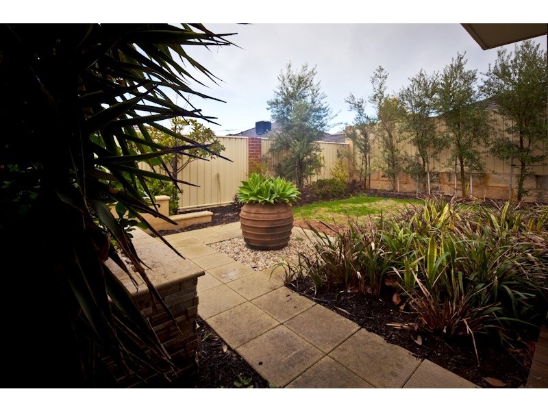 19 Jindalee Boulevard, Jindalee WA 6036