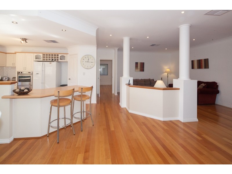3 Faro Way, Mindarie WA 6030