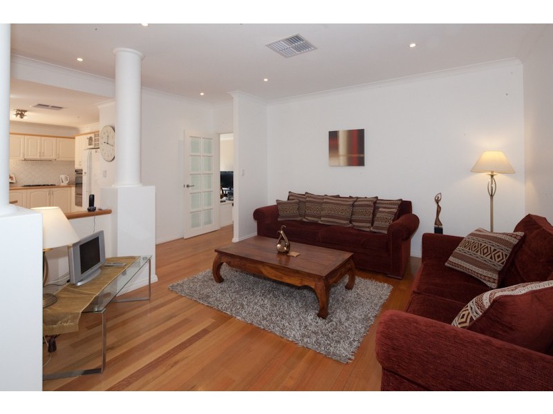 3 Faro Way, Mindarie WA 6030