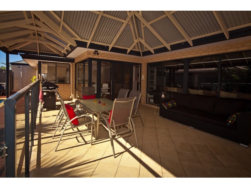 3 Faro Way, Mindarie WA 6030