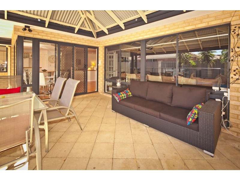 3 Faro Way, Mindarie WA 6030