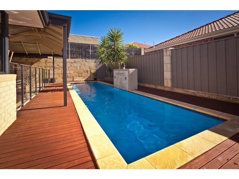 3 Faro Way, Mindarie WA 6030