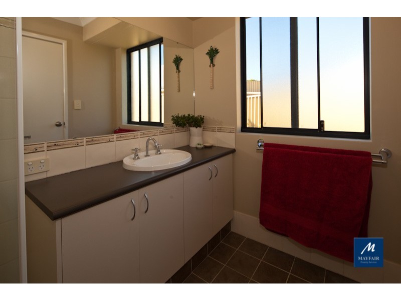 10 Dirleton Loop, Butler WA 6036