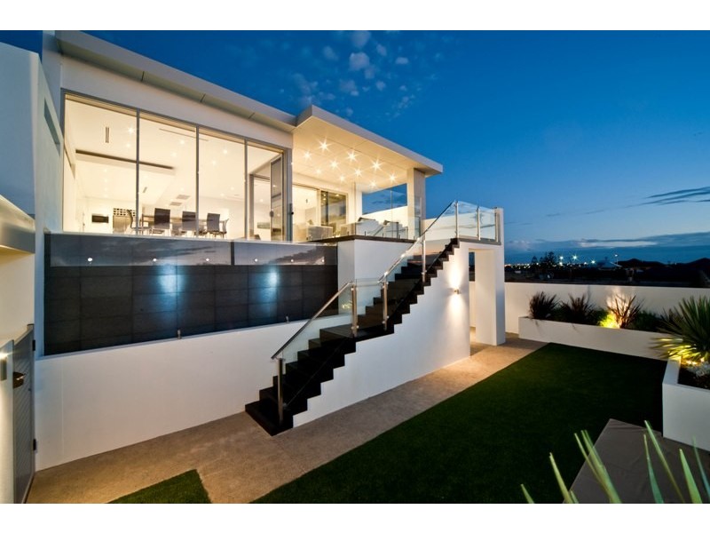 7 Dotterel Green, Jindalee WA 6036