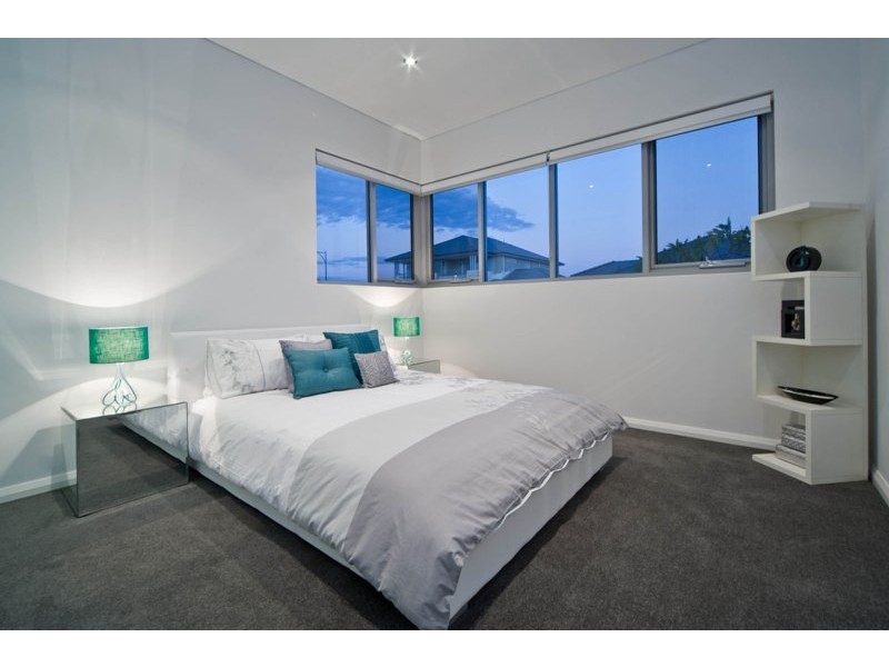 7 Dotterel Green, Jindalee WA 6036