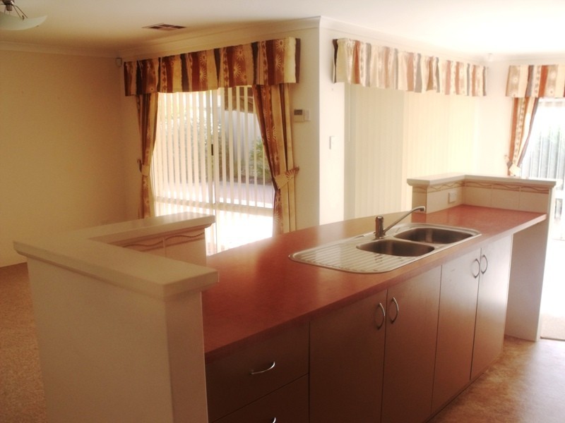 5 Exmouth Drive, Butler WA 6036