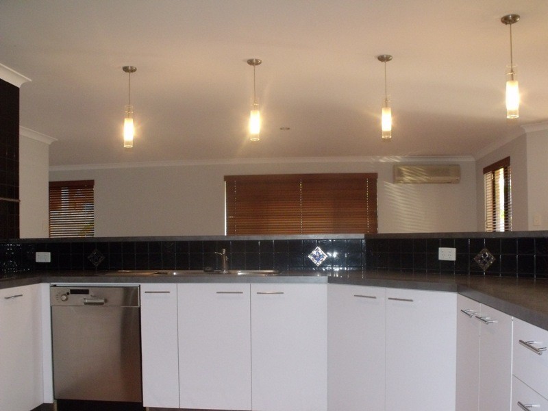 233 Santa Barbara Parade, Jindalee WA 6036