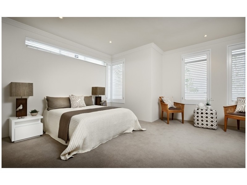 265 Santa Barbara Parade, Jindalee WA 6036
