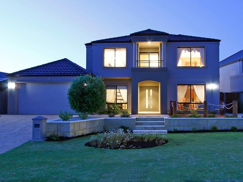 24 Hampshire Drive, Jindalee WA 6036