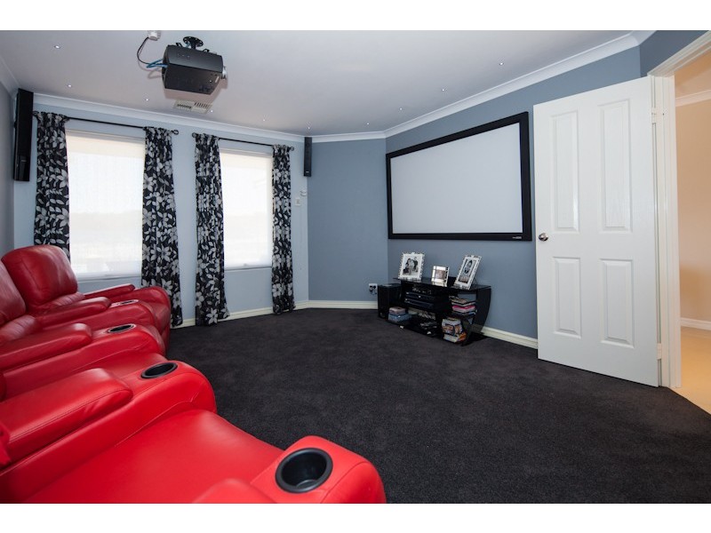 44 Cave Loop, Yanchep WA 6035