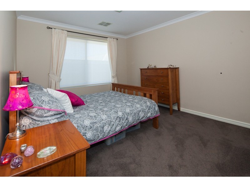 44 Cave Loop, Yanchep WA 6035