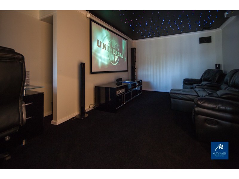 28 Merrang Circuit, Carramar WA 6031