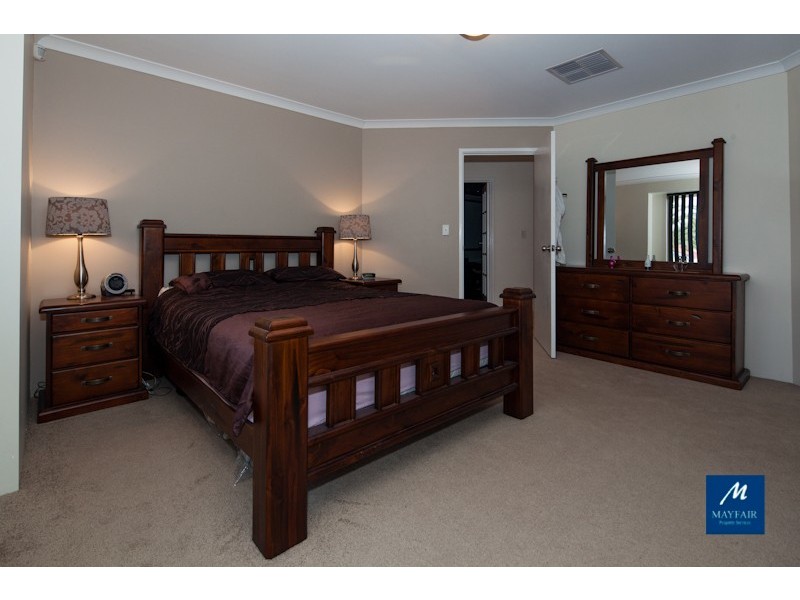 28 Merrang Circuit, Carramar WA 6031