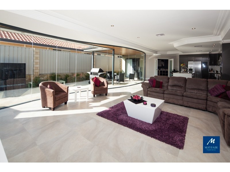 1 Stingray Way, Jindalee WA 6036