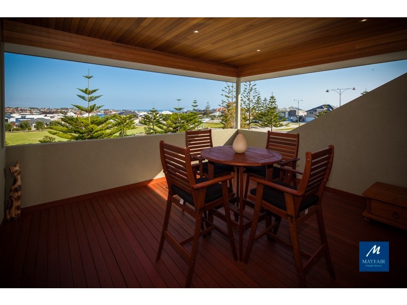 1 Stingray Way, Jindalee WA 6036