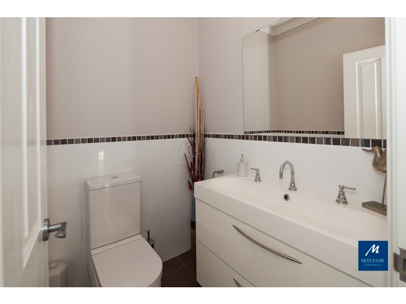 1 Stingray Way, Jindalee WA 6036