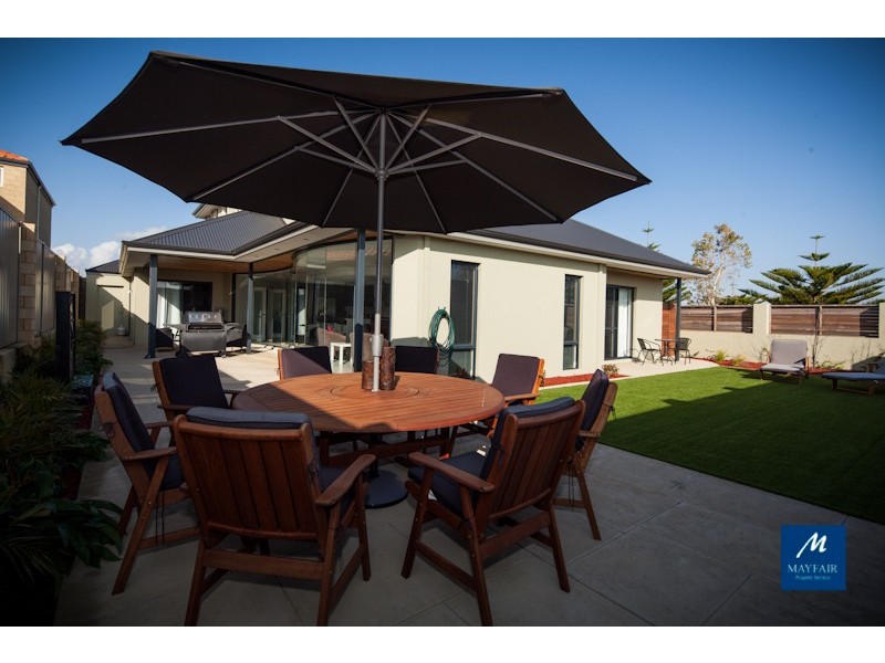 1 Stingray Way, Jindalee WA 6036