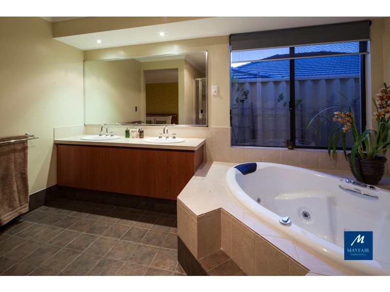 17 Hapuna Street, Butler WA 6036