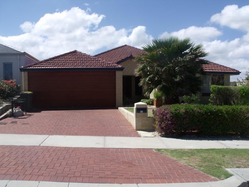 20 Brigantine Drive, Jindalee WA 6036
