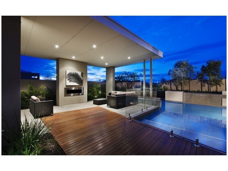 265 Santa Barbara Parade, Jindalee WA 6036