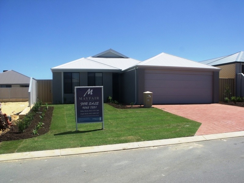 11 Malvern Road, Butler WA 6036