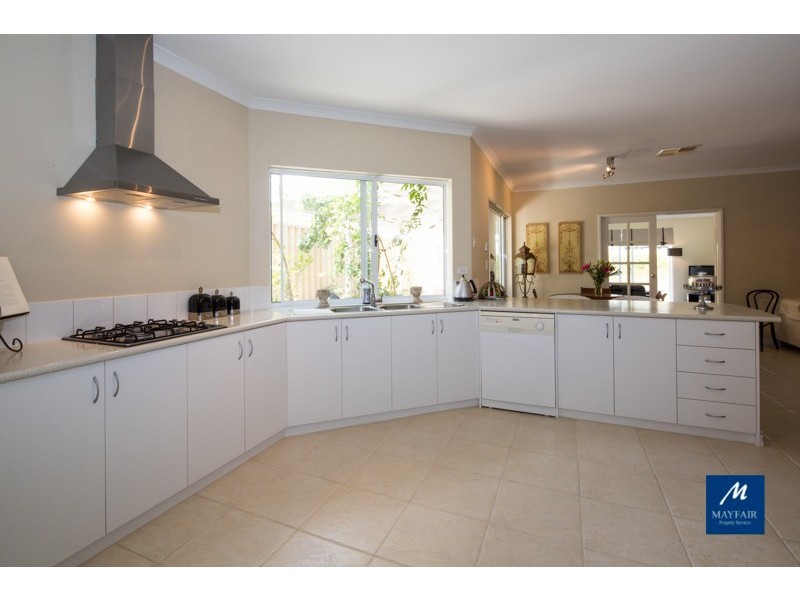 6 Bramshott Approach, Butler WA 6036