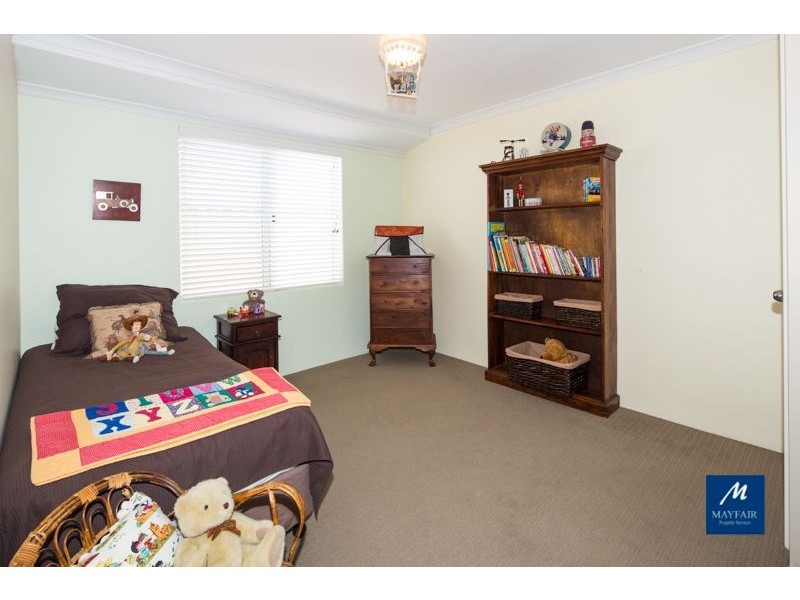 6 Bramshott Approach, Butler WA 6036