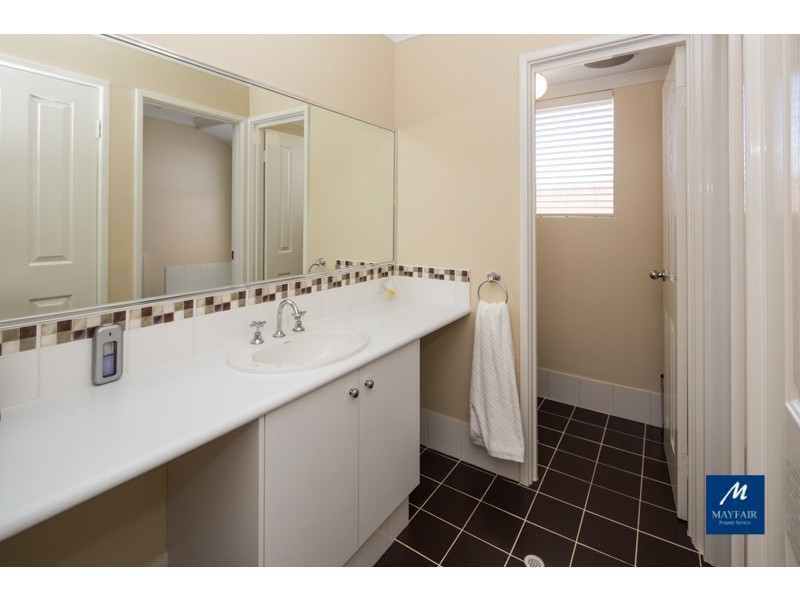 6 Bramshott Approach, Butler WA 6036
