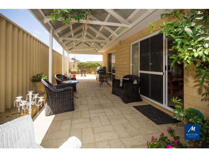 6 Bramshott Approach, Butler WA 6036
