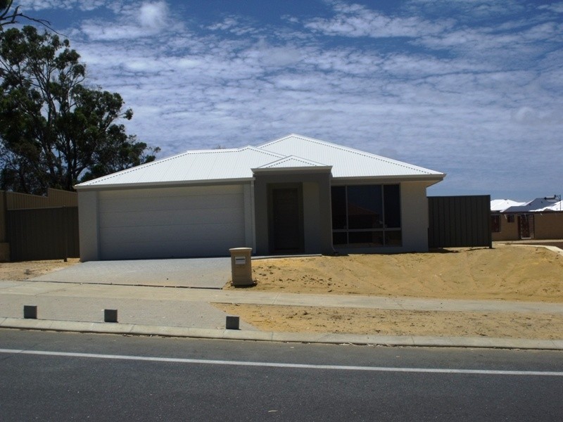 258 Benenden Avenue, Butler WA 6036