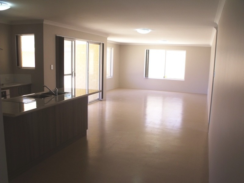 24 Broadford Avenue, Butler WA 6036