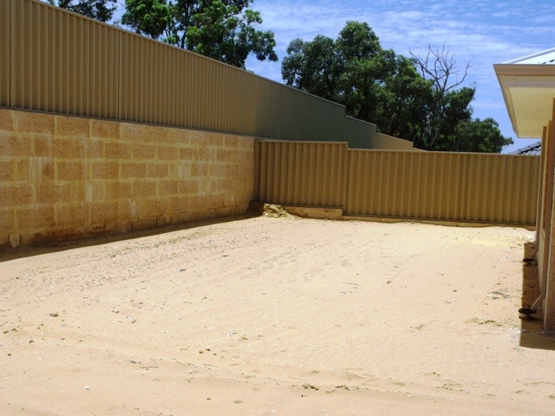 24 Broadford Avenue, Butler WA 6036