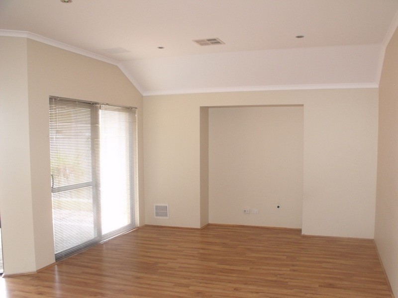 15 Masthead Close, Jindalee WA 6036