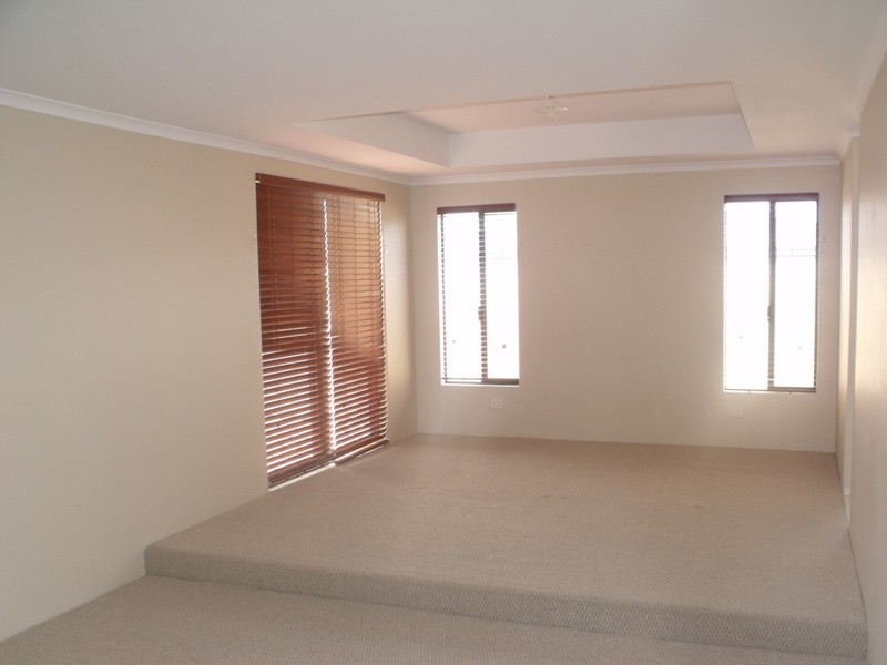 15 Masthead Close, Jindalee WA 6036