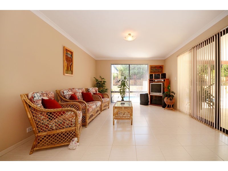 2 Royal James Court, Quinns Rocks WA 6030