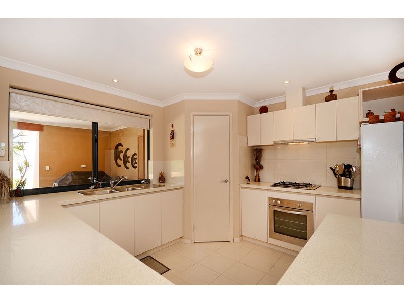 2 Royal James Court, Quinns Rocks WA 6030