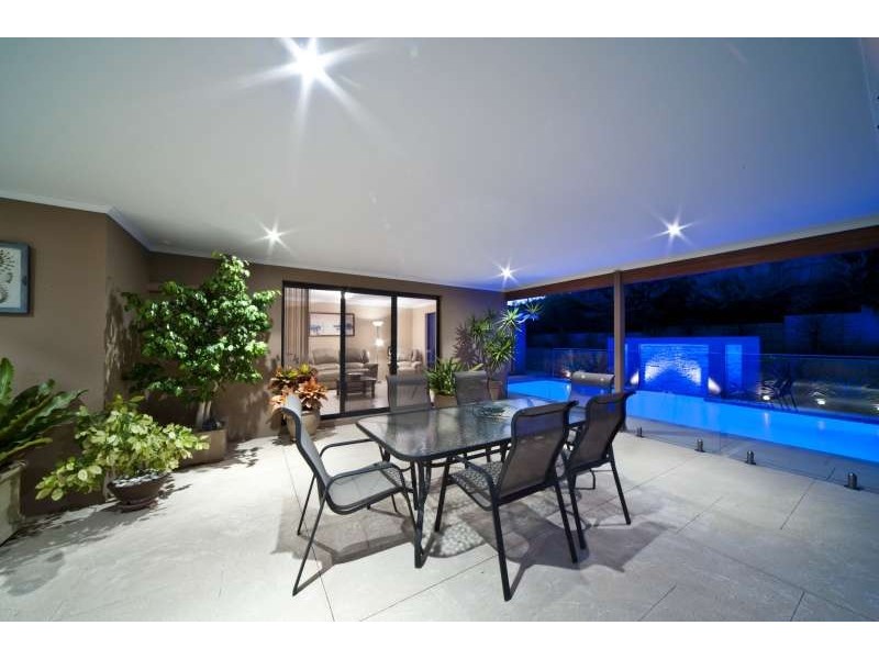 2 Royal James Court, Quinns Rocks WA 6030