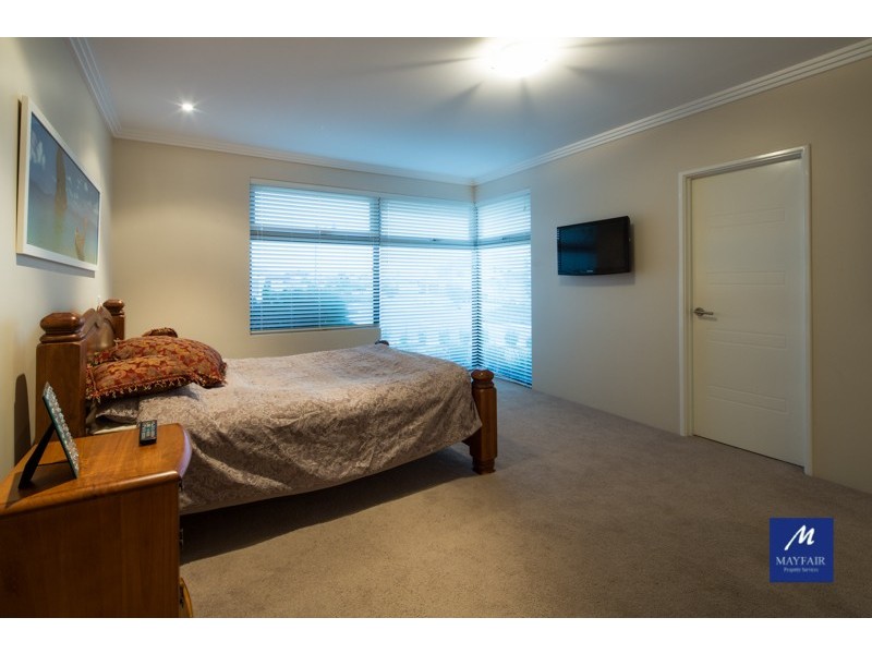 76 Roundhouse Parade, Jindalee WA 6036