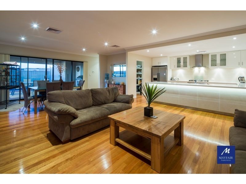 76 Roundhouse Parade, Jindalee WA 6036