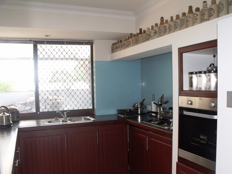 3 Catherine Close, Woodvale WA 6026